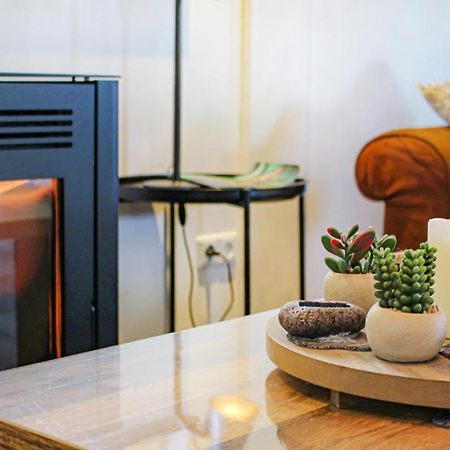 2 Bedroom Awesome Home In Udenhout Buitenkant foto