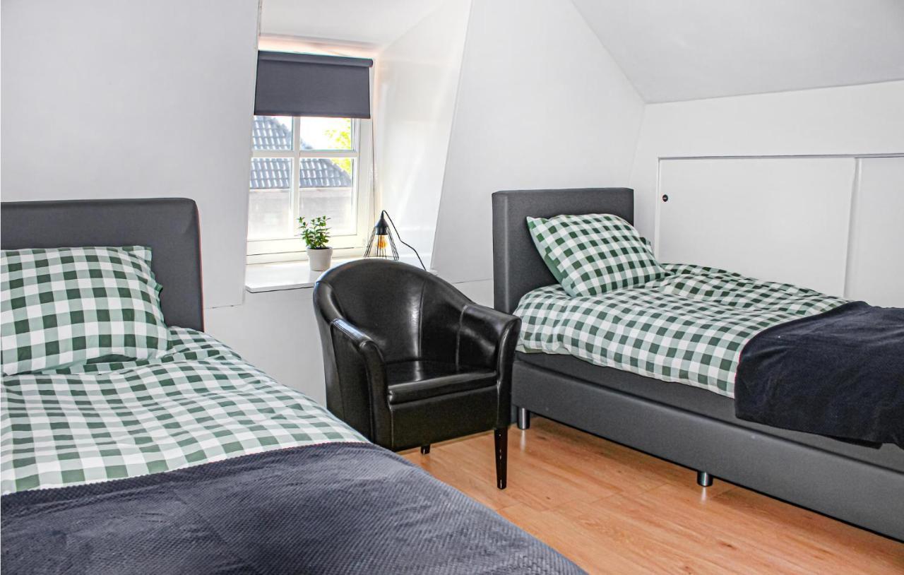 2 Bedroom Awesome Home In Udenhout Buitenkant foto