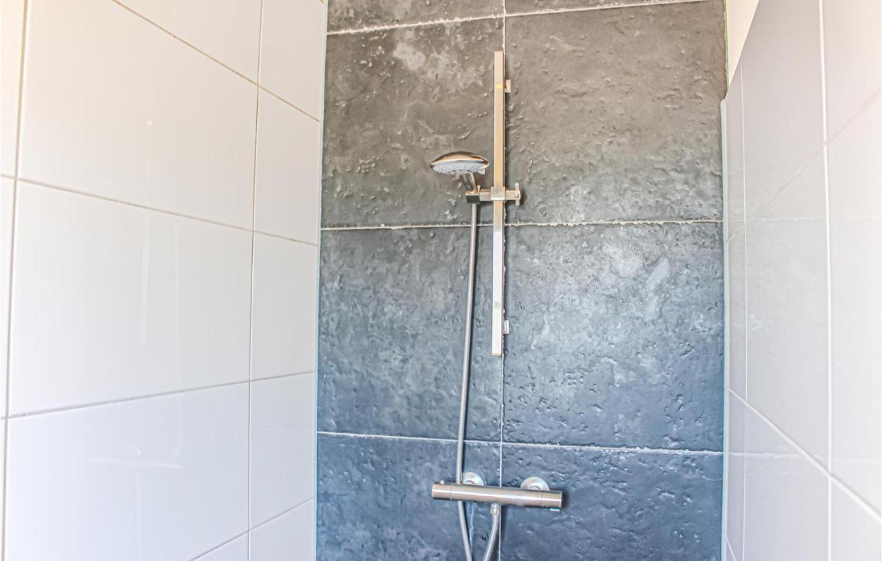 2 Bedroom Awesome Home In Udenhout Buitenkant foto